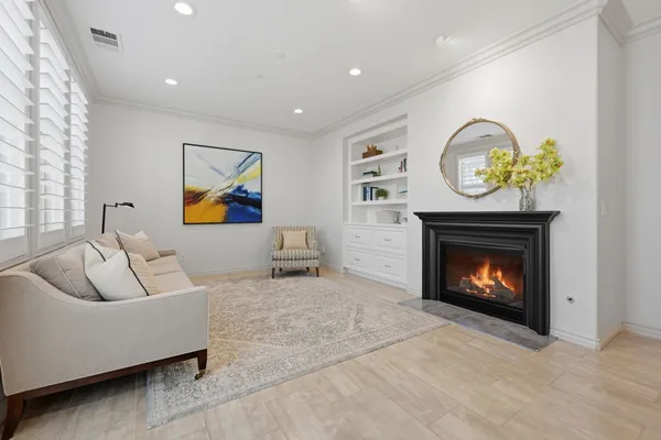 $1,379,000 | 21445 Hayley Lane, Huntington Beach, CA 92646