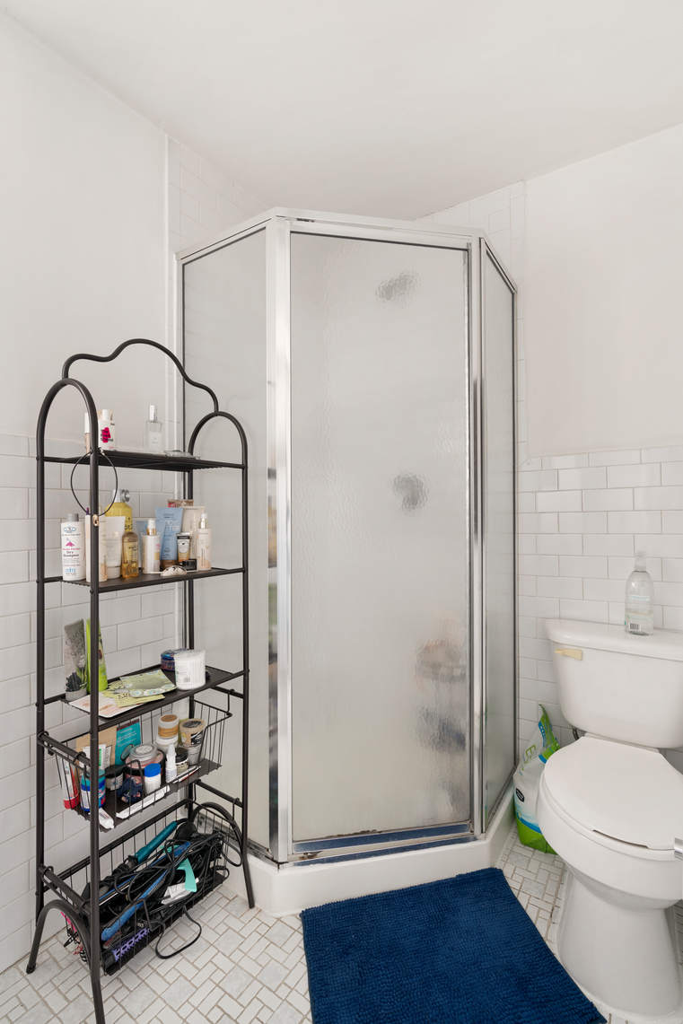 200 Allen Street, Unit 4R Manhattan, NY 10002 - Photo 6 of 8