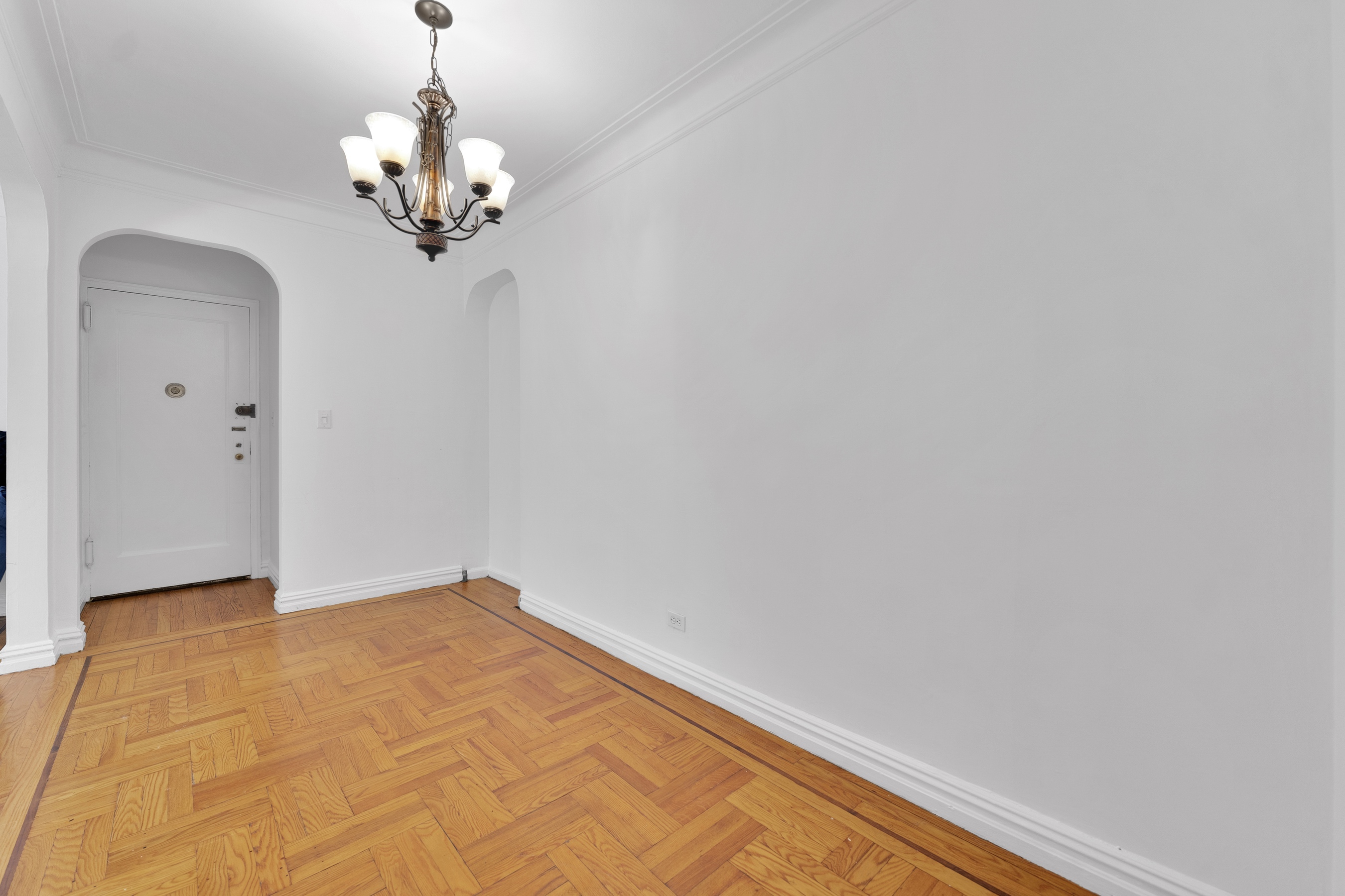 4445 Post Road, Unit 3E Bronx, NY 10471 - Photo 4 of 15