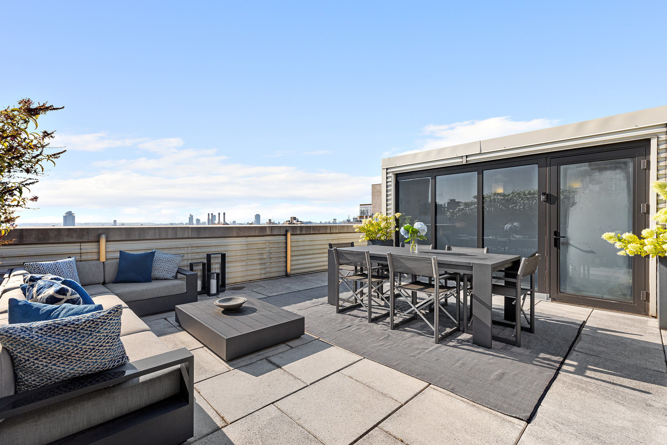 160 East 22nd Street, Unit PHB Manhattan, NY 10010 - Photo 11 of 19