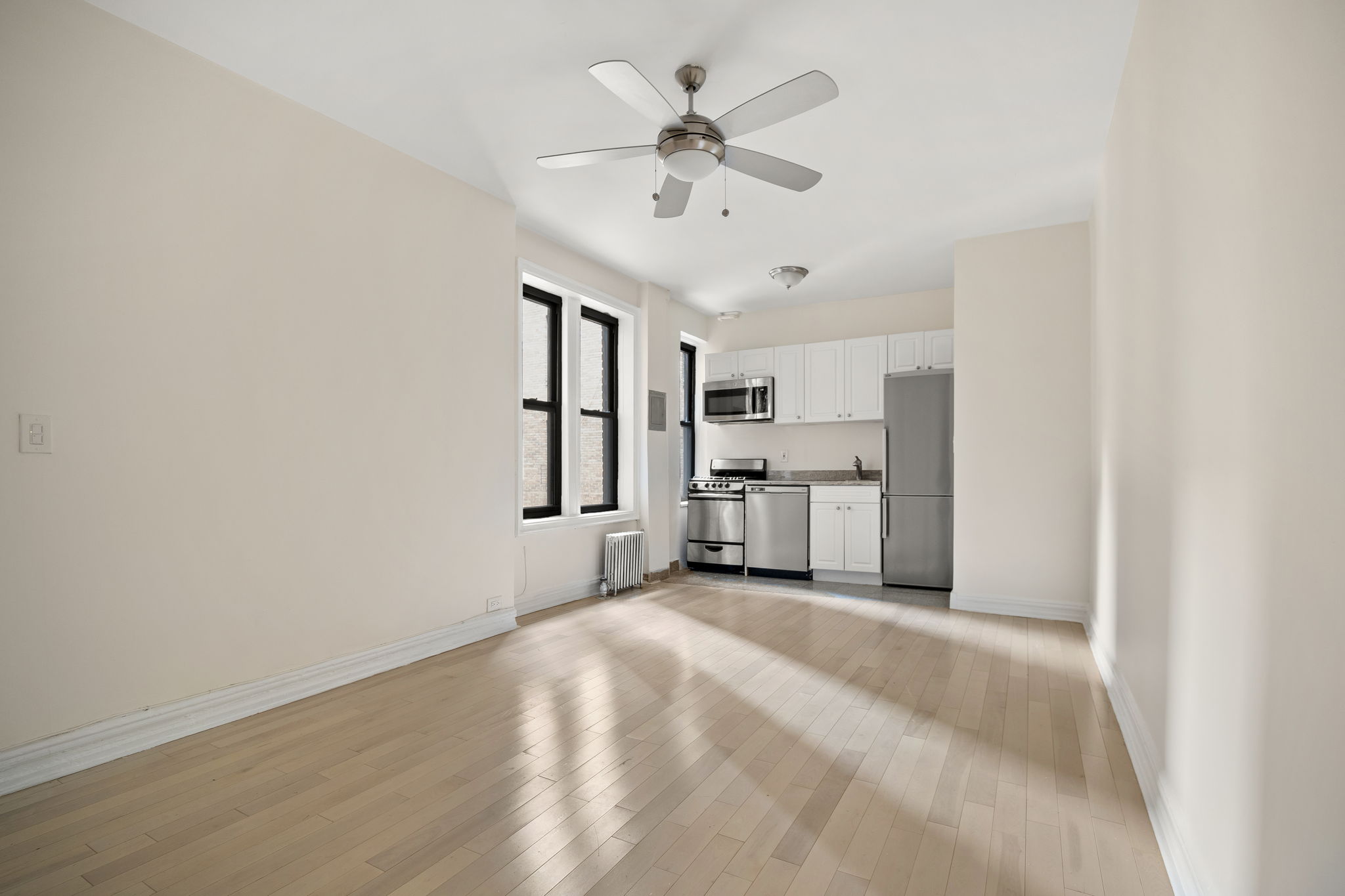 66 Saint Nicholas Pl Unit 34A