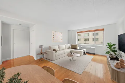 $665,000 | 40 West 116th Street, Unit B301 | Harlem