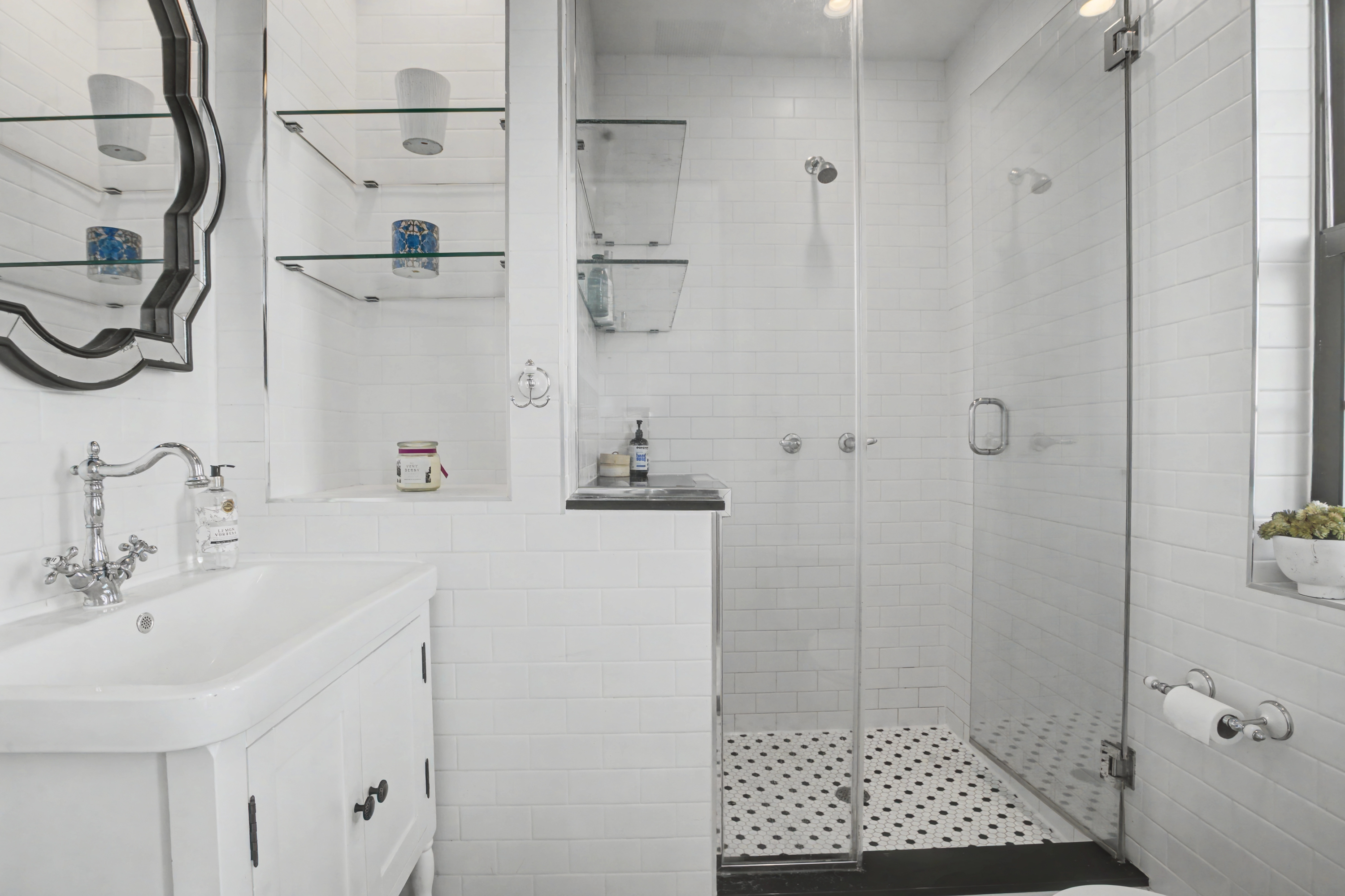 577 Madison Street, Unit 4B Brooklyn, NY 11221 - Photo 12 of 19