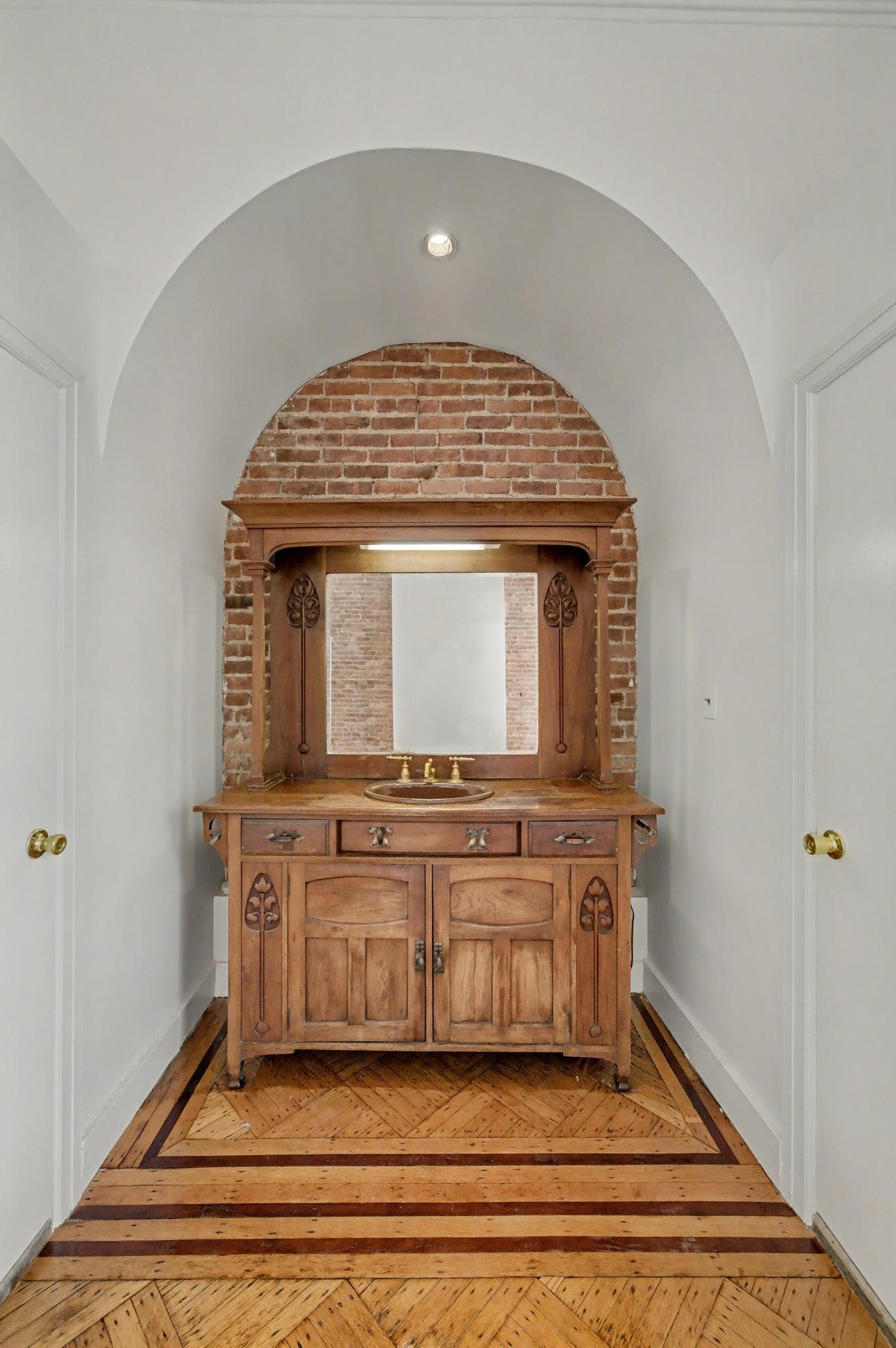 39 Schermerhorn Street Brooklyn, NY 11201 - Photo 6 of 16 Gallery Image 6