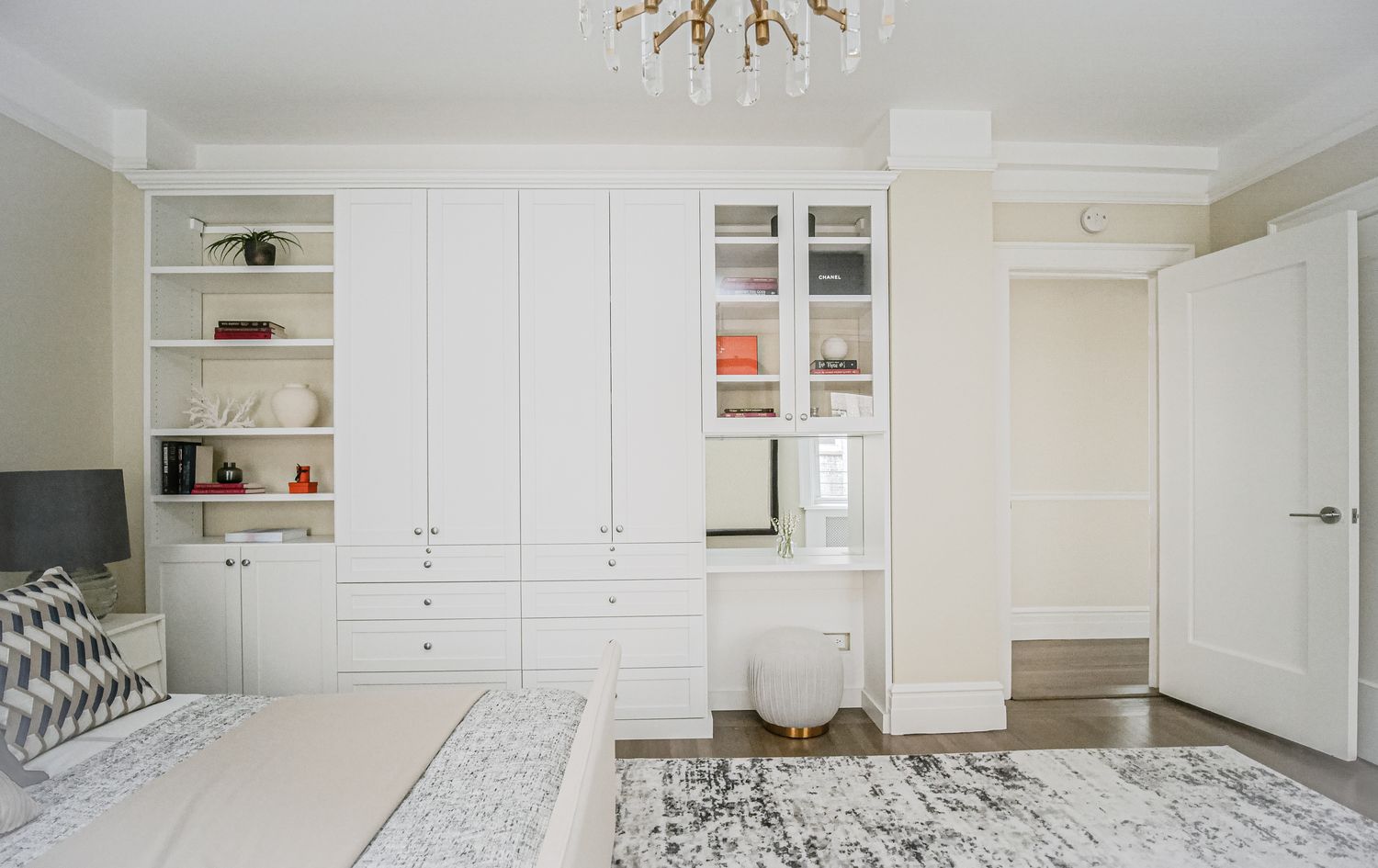 Cornelia Eland, Real Estate Agent Compass