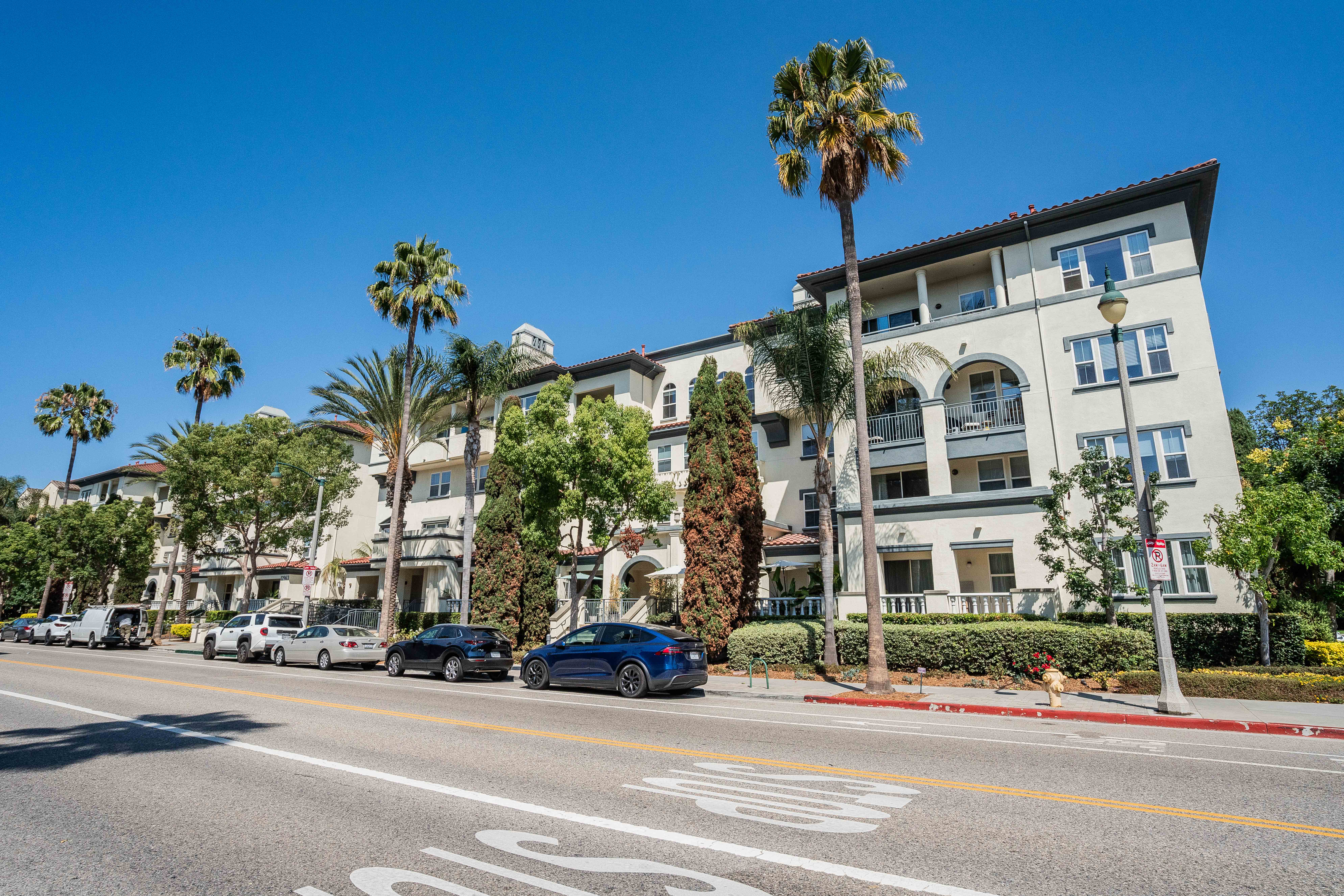 12963 West Runway Road Playa Vista, CA 90094 - Photo 20 of 39 a view of a building and a street