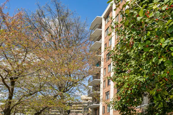 $915,000 | 3101 New Mexico Avenue Northwest, Unit 1001, Washington, DC 20016