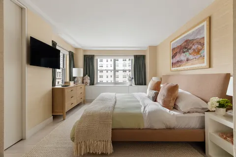 $2,450,000 | 70 East 10th Street, Unit 7A | Greenwich Village