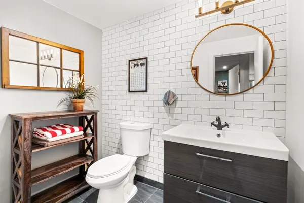 $899,000 | 319 Humboldt Street, Unit 1A | Williamsburg