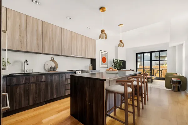 $13,500 | 868 Lorimer Street, Unit 2B | Greenpoint