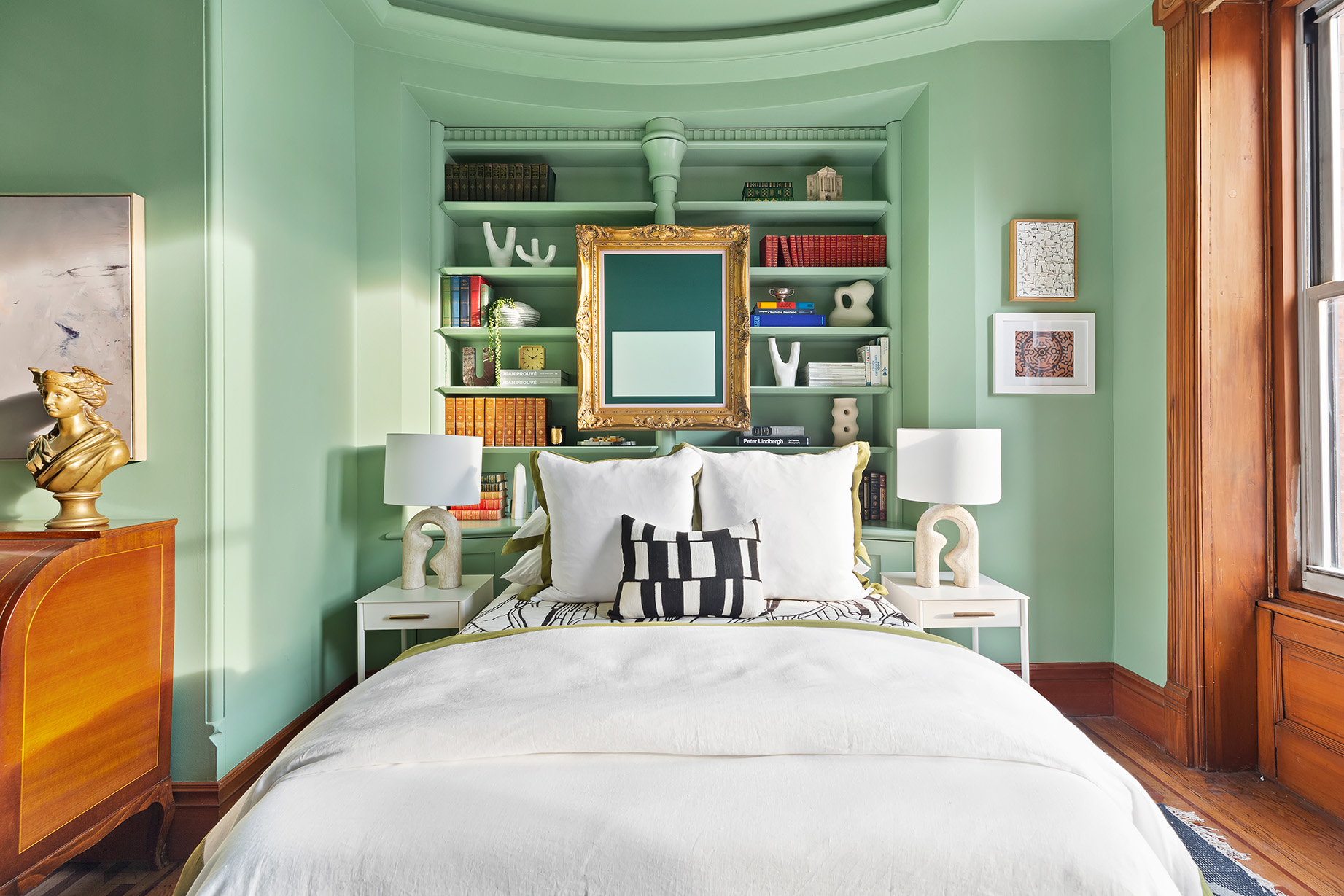 34 Gramercy Park East, Unit 7AR Manhattan, NY 10003 - Photo 12 of 16