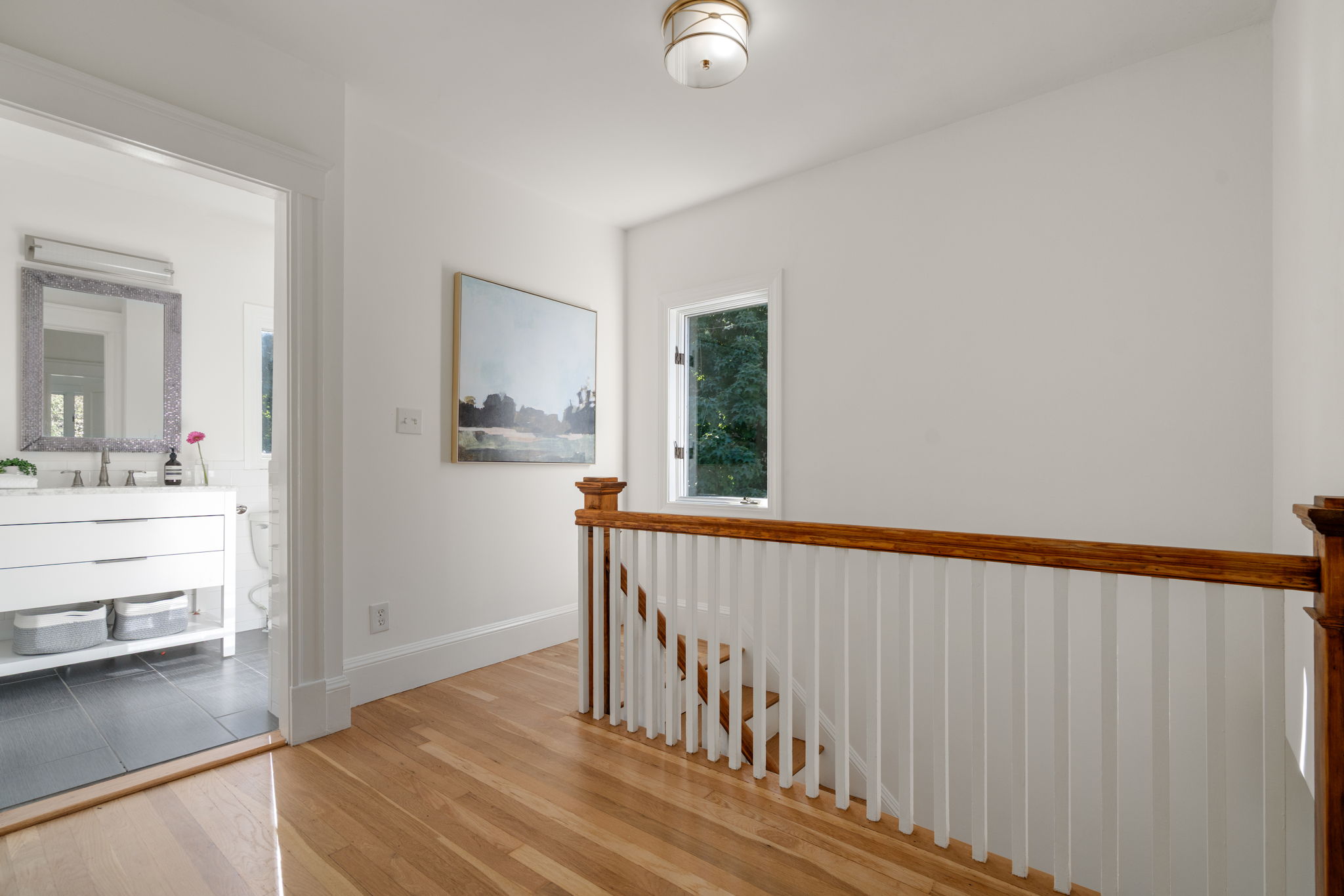 31 Loveland Road Brookline, MA 02445 - Photo 9 of 15 Gallery Image 9