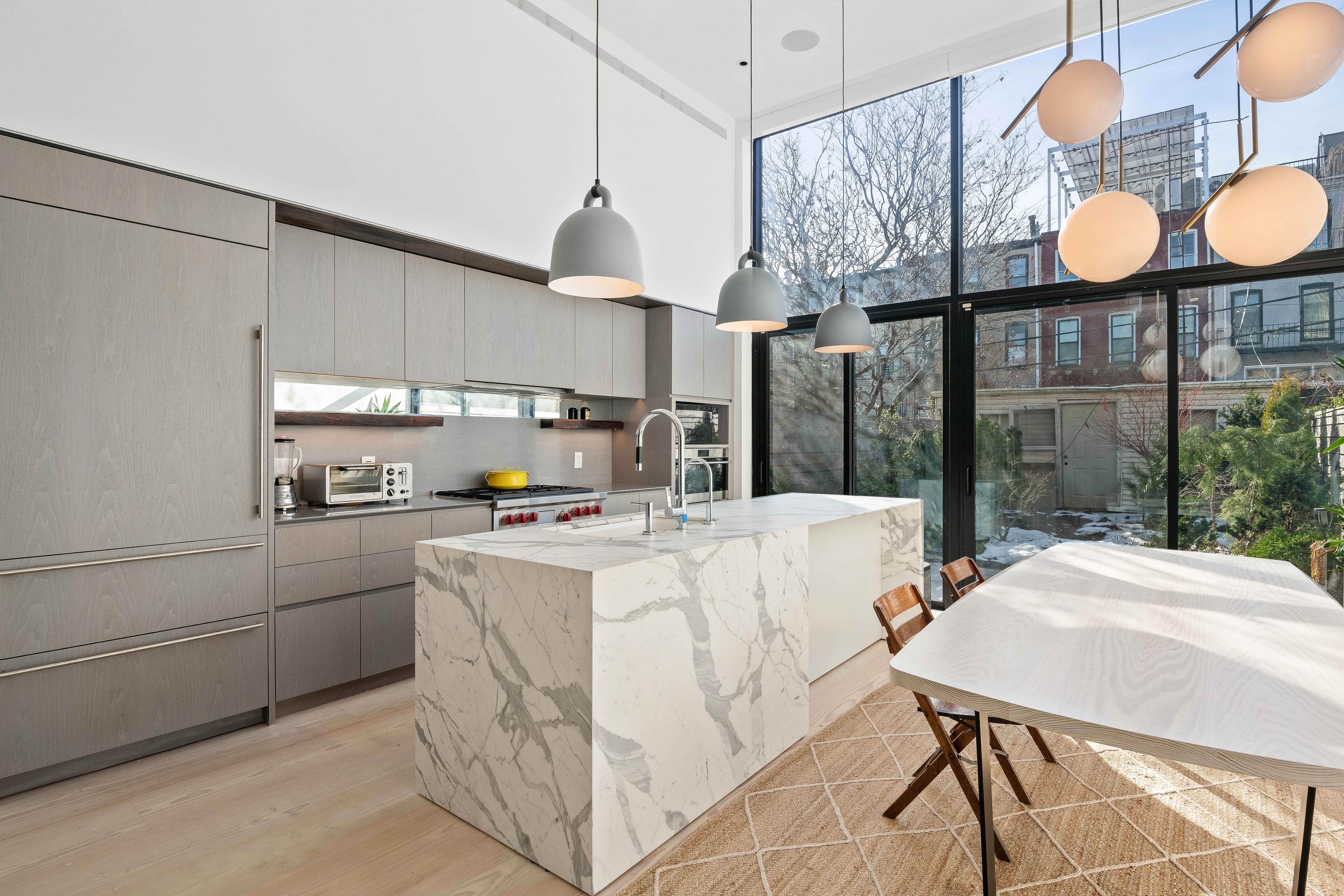 288 Carroll Street Brooklyn, NY 11231 - Photo 3 of 17