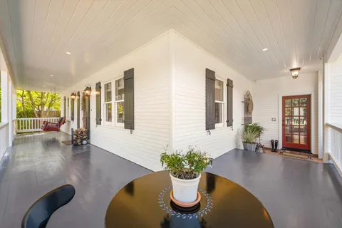 $3,050,000 | 4011 East 3rd Avenue, Napa, CA 94558