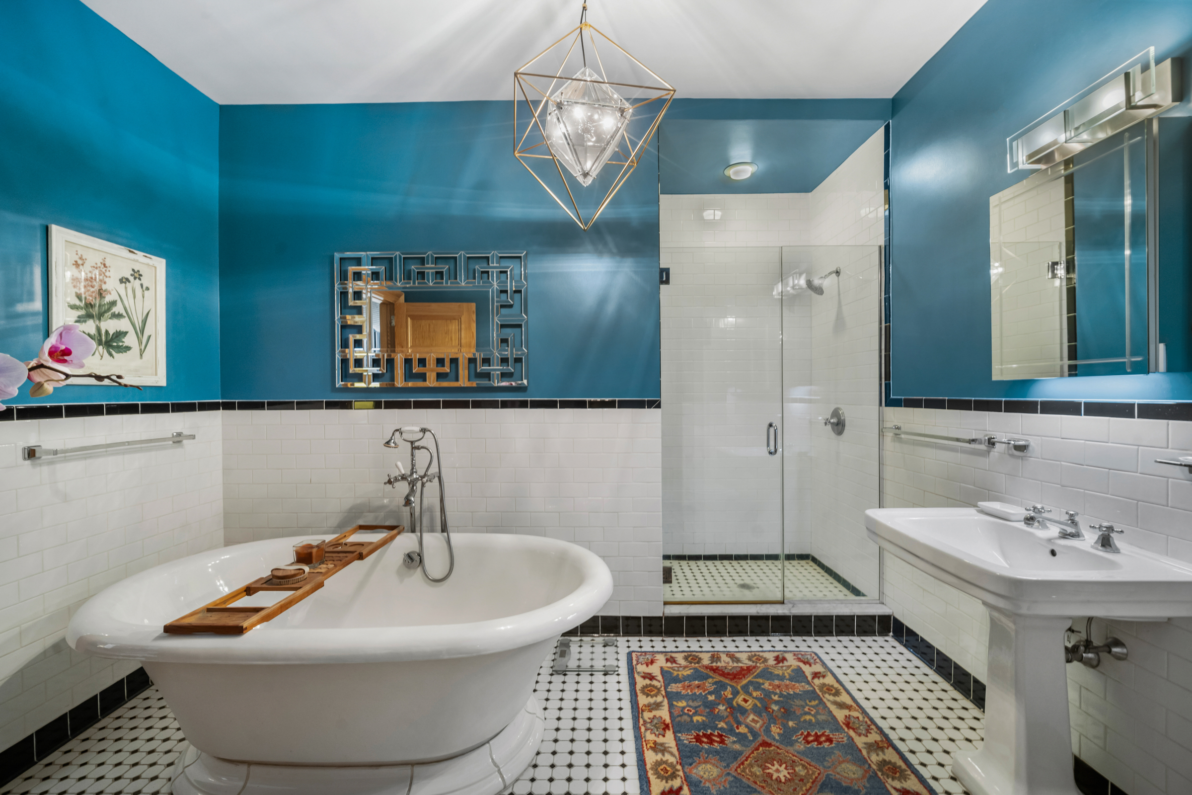 300 West 109th Street, Unit 2JK Manhattan, NY 10025 - Photo 12 of 18 a bathroom with a sink and a mirror