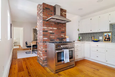 $775,000 | 216 Prospect Street, Unit 1, Cambridge, MA 02139