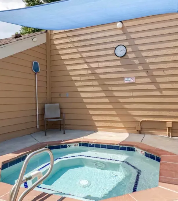 $375,000 | 4827 White Rock Circle, Unit E, Boulder, CO 80301
