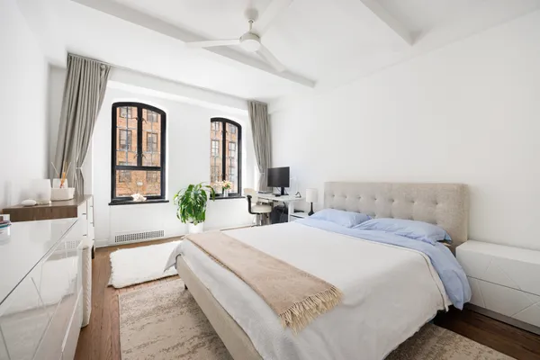 $1,300,000 | 201 West 16th Street, Unit 4B | Chelsea