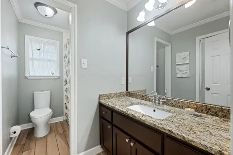 $1,195,000 | 1211 Falcon Ledge Drive, Austin, TX 78746