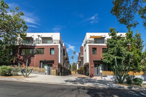 $1,399,000 | 1433 Waterloo Street, Los Angeles, CA 90026