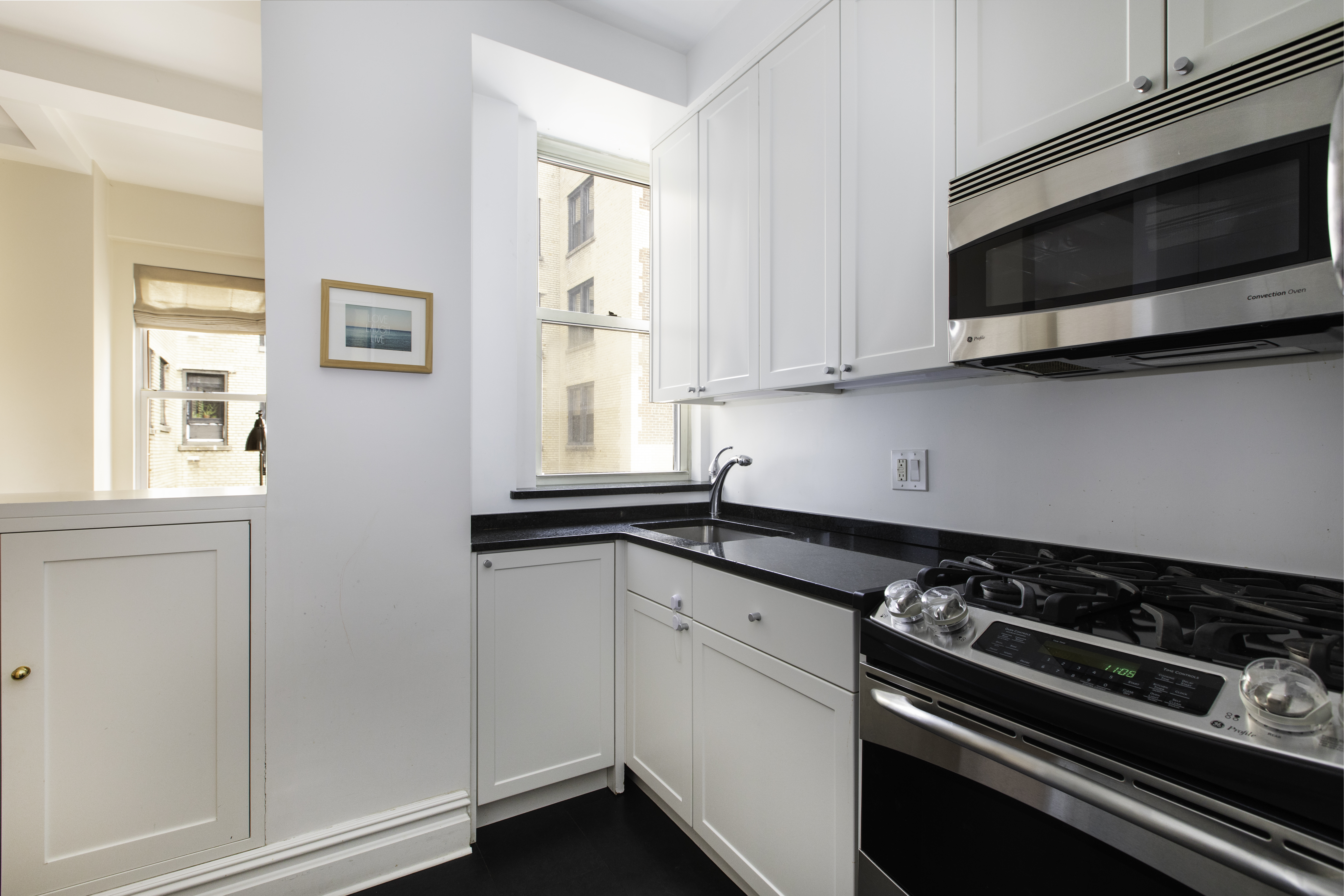25 5th Avenue, Unit 12F Manhattan, NY 10003 - Photo 5 of 19