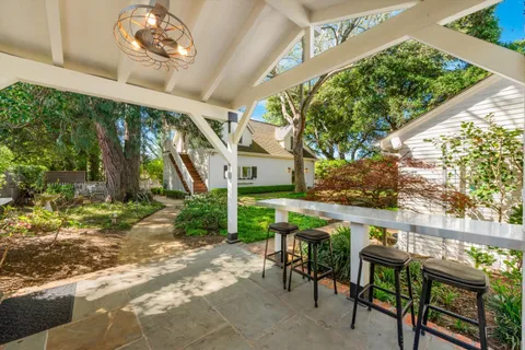 $3,050,000 | 4011 East 3rd Avenue, Napa, CA 94558