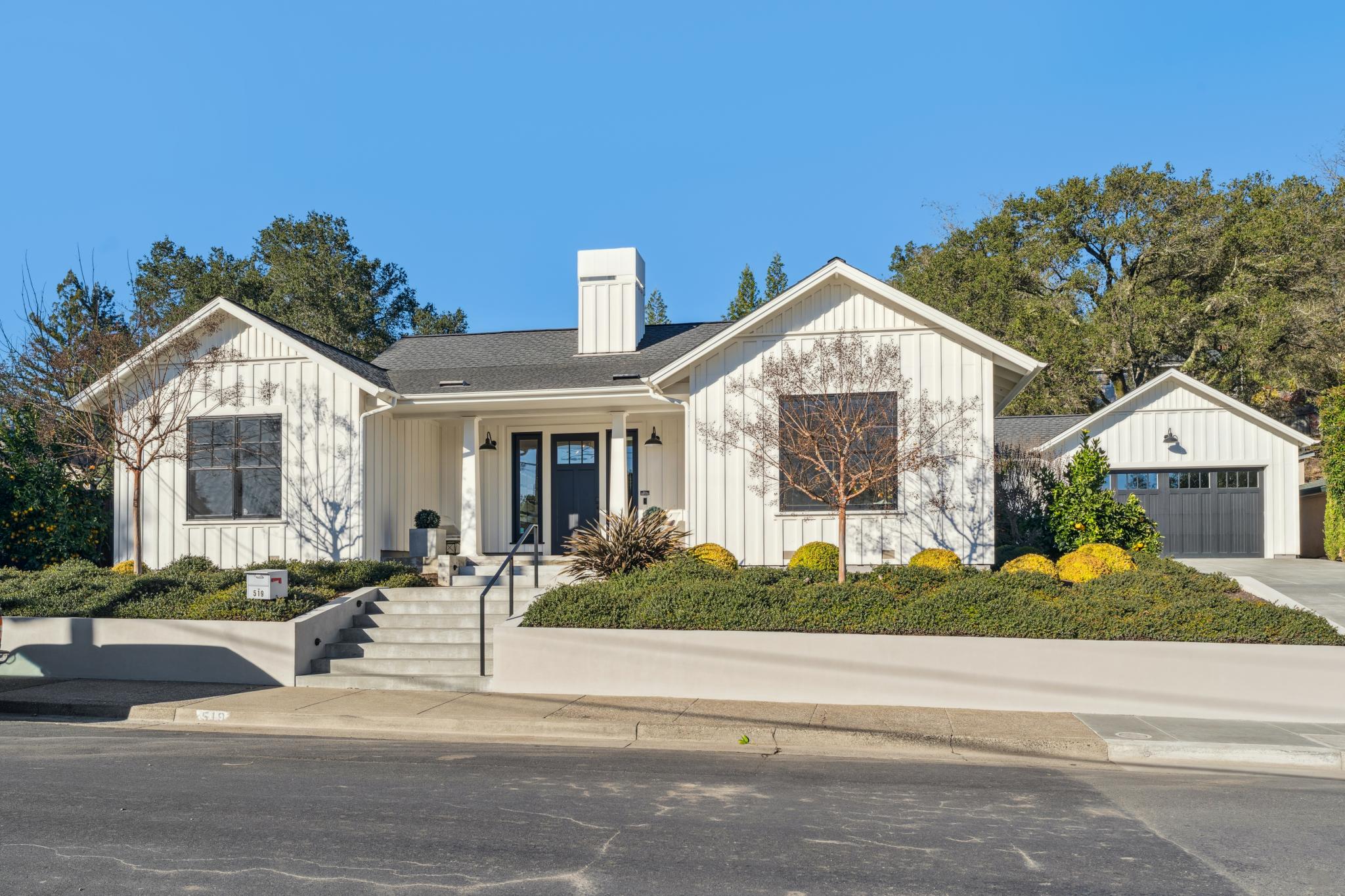 519 Reed Court Healdsburg, CA 95448 - Photo 2 of 64