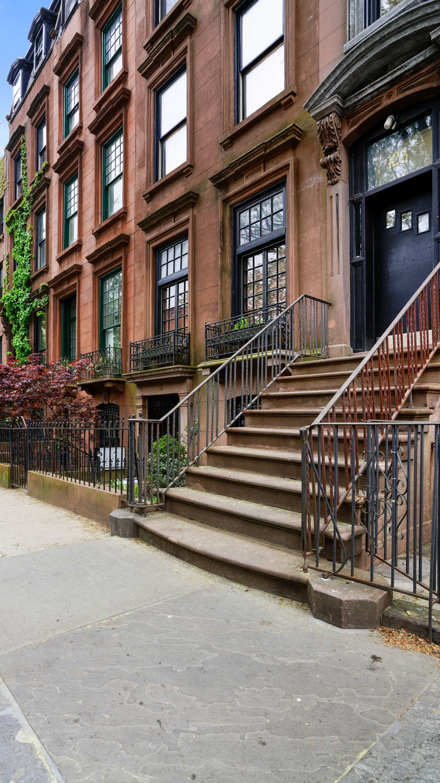 126 Willoughby Avenue, Unit 4R Brooklyn, NY 11205 - Photo 6 of 7