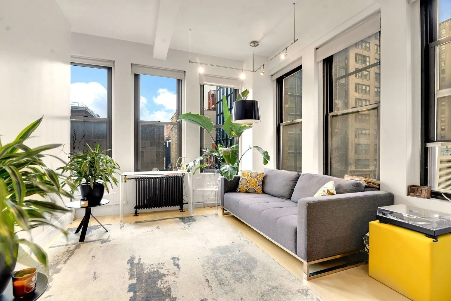 $5,400 | 315 7th Avenue, Unit 6A | Chelsea