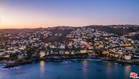 $1,695,000 | 2442 South Coast Highway, Unit 8, Laguna Beach, CA 92651