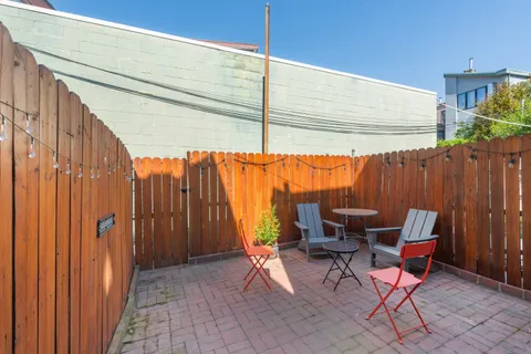 $450,000 | 624 North 4th Street, Philadelphia, PA 19123