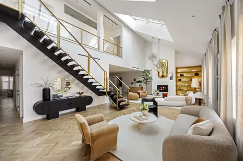 $10,995,000 | 45 Warren Street, Unit PH | TriBeCa