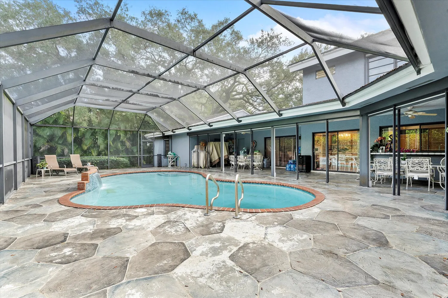 $1,999,000 | 3333 Southwest 59th Street, Fort Lauderdale, FL 33312