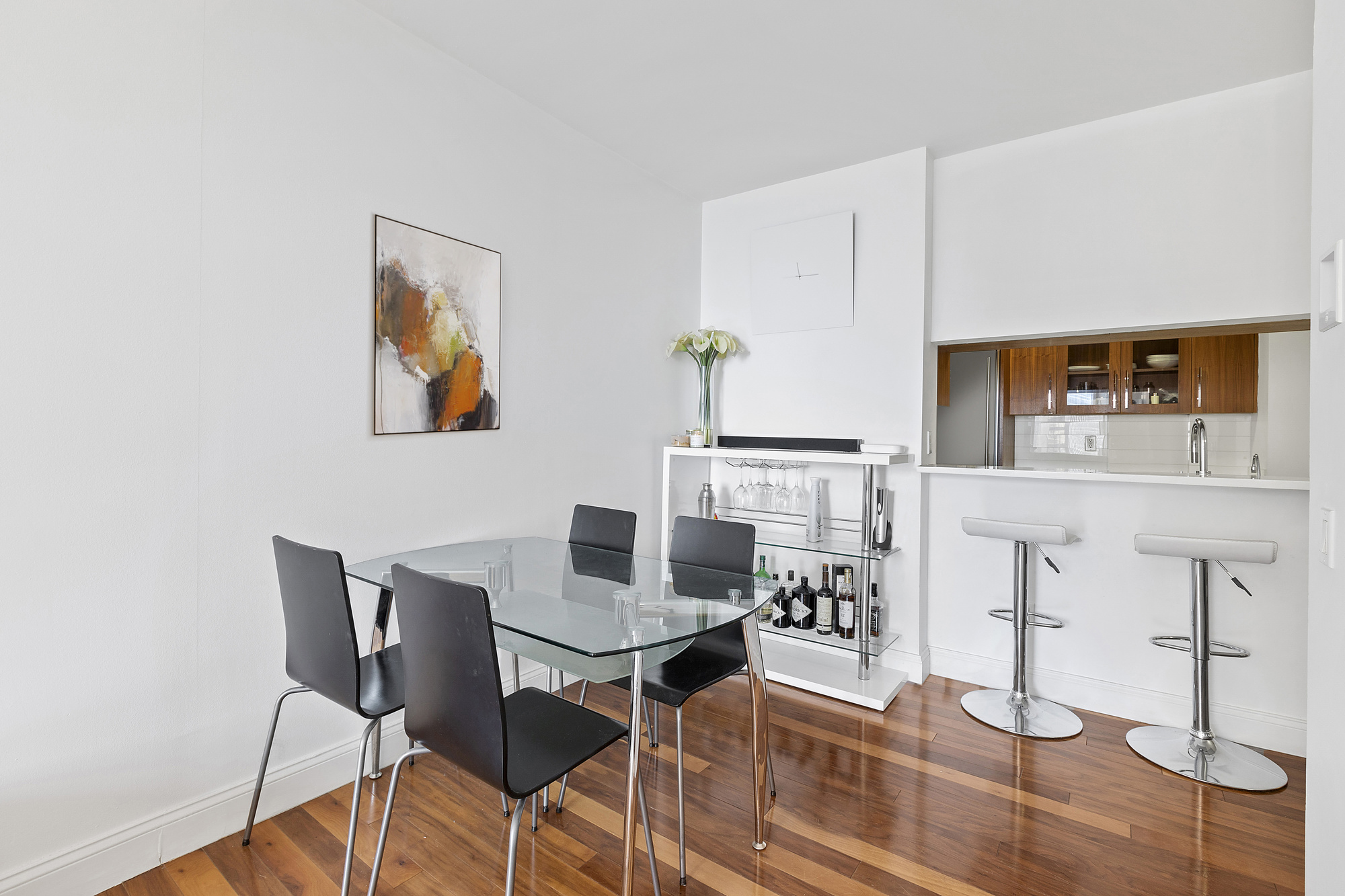 88 Greenwich Street, Unit 1601 Manhattan, NY 10006 - Photo 5 of 9