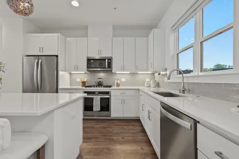 $995,000 | 3510 Bellflower Lane, Rockville, MD 20852