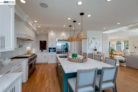 $4,495,000 | 16 Killarney Place, Alameda, CA 94502