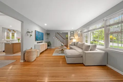 $1,050,000 | 161 Rolling Road, Bala Cynwyd, PA 19004