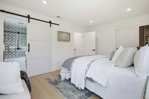 $2,500,000 | 219 Dwight Road, Burlingame, CA 94010