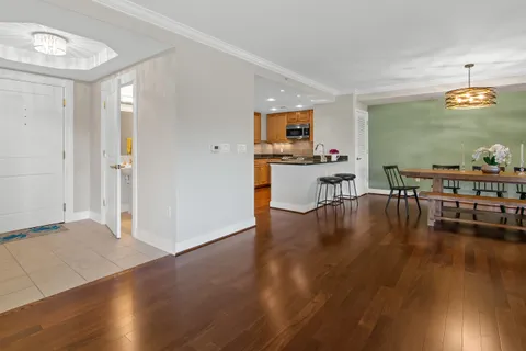 $690,000 | 5 Park Place, Unit 311, Annapolis, MD 21401