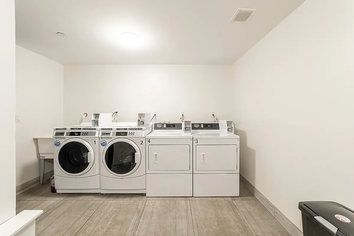 1117 Lafayette Avenue, Unit 2R Brooklyn, NY 11221 - Photo 8 of 15