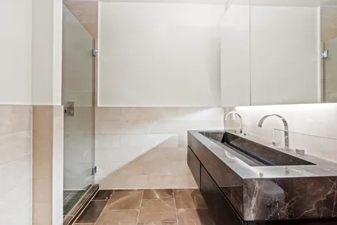 $1,850,000 | 140 West 22nd Street, Unit 2A | Chelsea