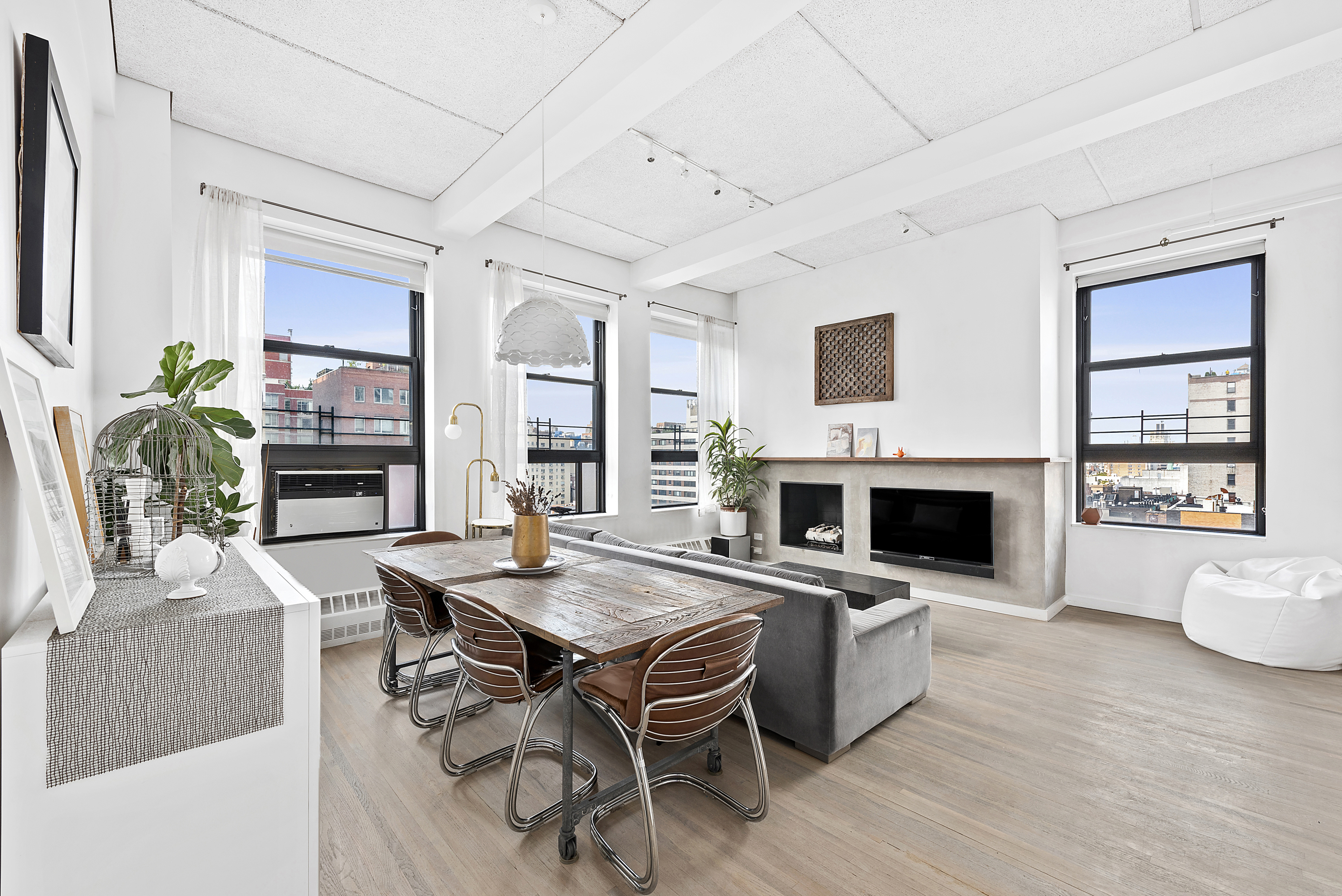 148 West 23rd Street, Unit 9E Manhattan, NY 10011 - Photo 3 of 13