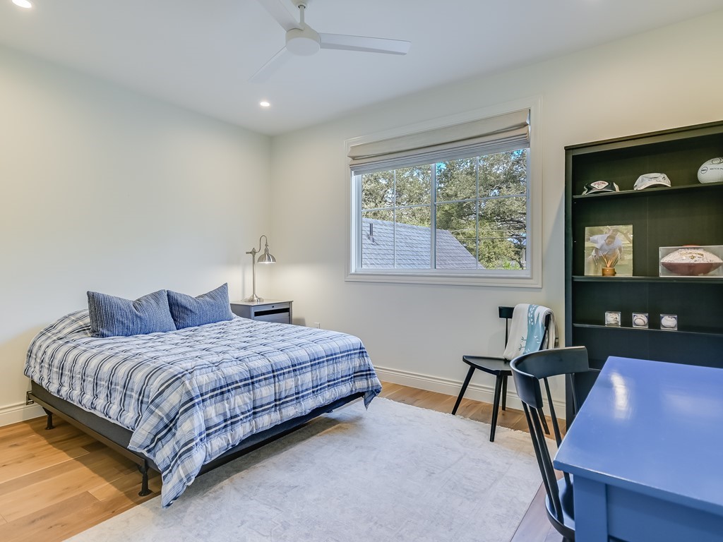 4102 Deepwoods Drive Austin, TX 78731 - Photo 22 of 29