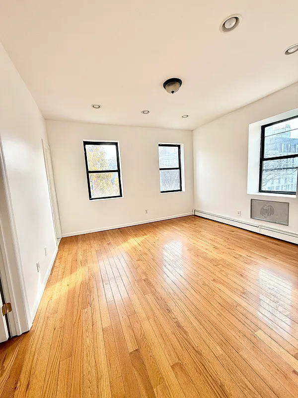 686 6th Avenue, Unit 3 Brooklyn, NY 11215 - Photo 3 of 11