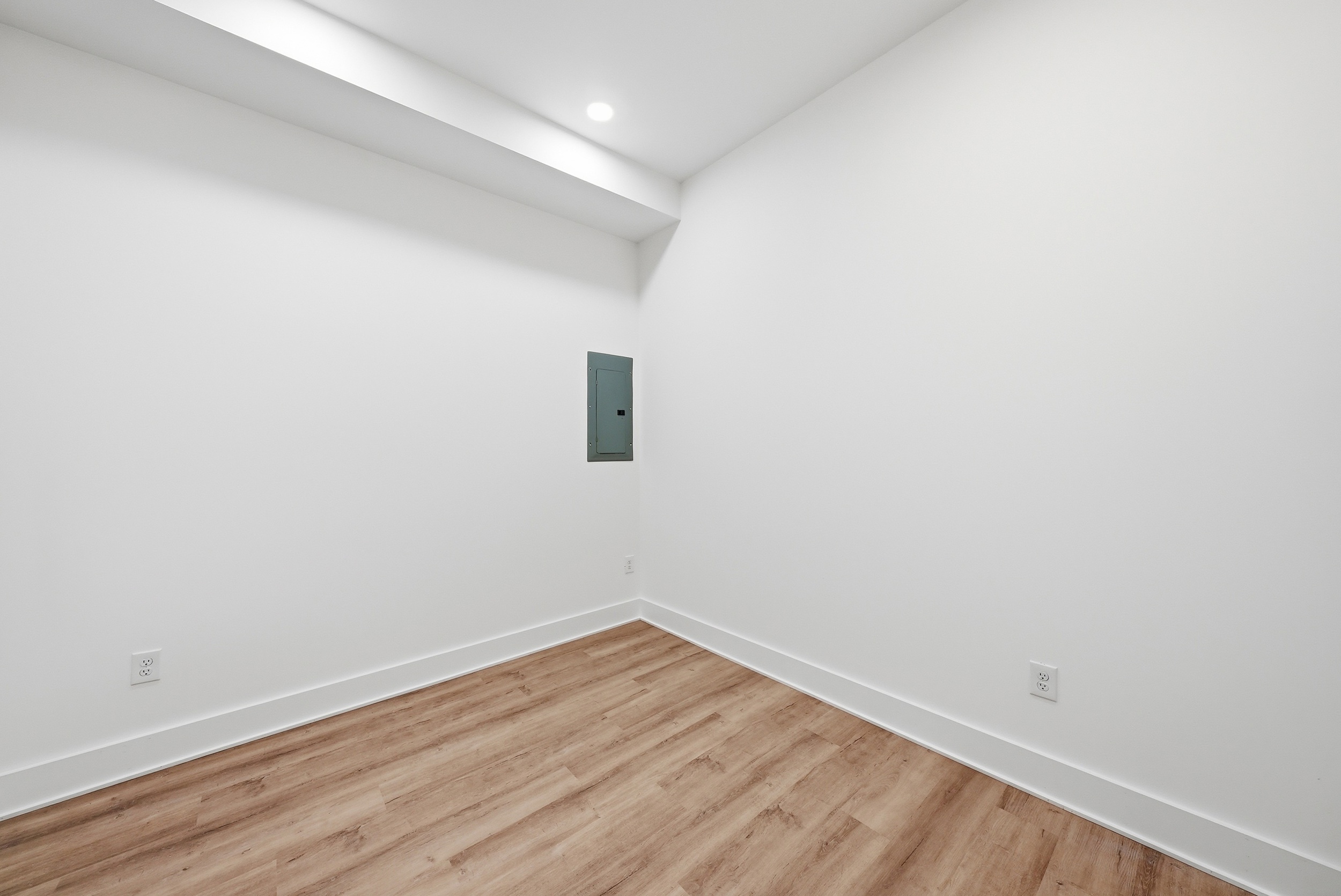 2105 M Street Northeast, Unit 6 Washington, DC 20002 - Photo 17 of 26 Gallery Image 17