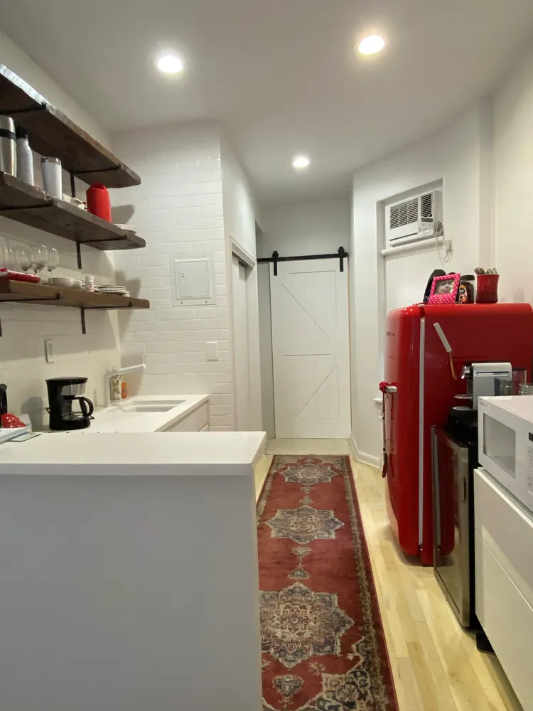 $370,000 | 512 East 83rd Street, Unit 2A | Upper East Side