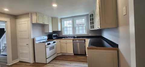 $320,000 | 131 North Shipley Street, Seaford, DE 19973