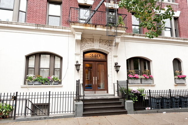 340 West 19th Street, Unit 17 Manhattan, NY 10011 - Photo 9 of 10