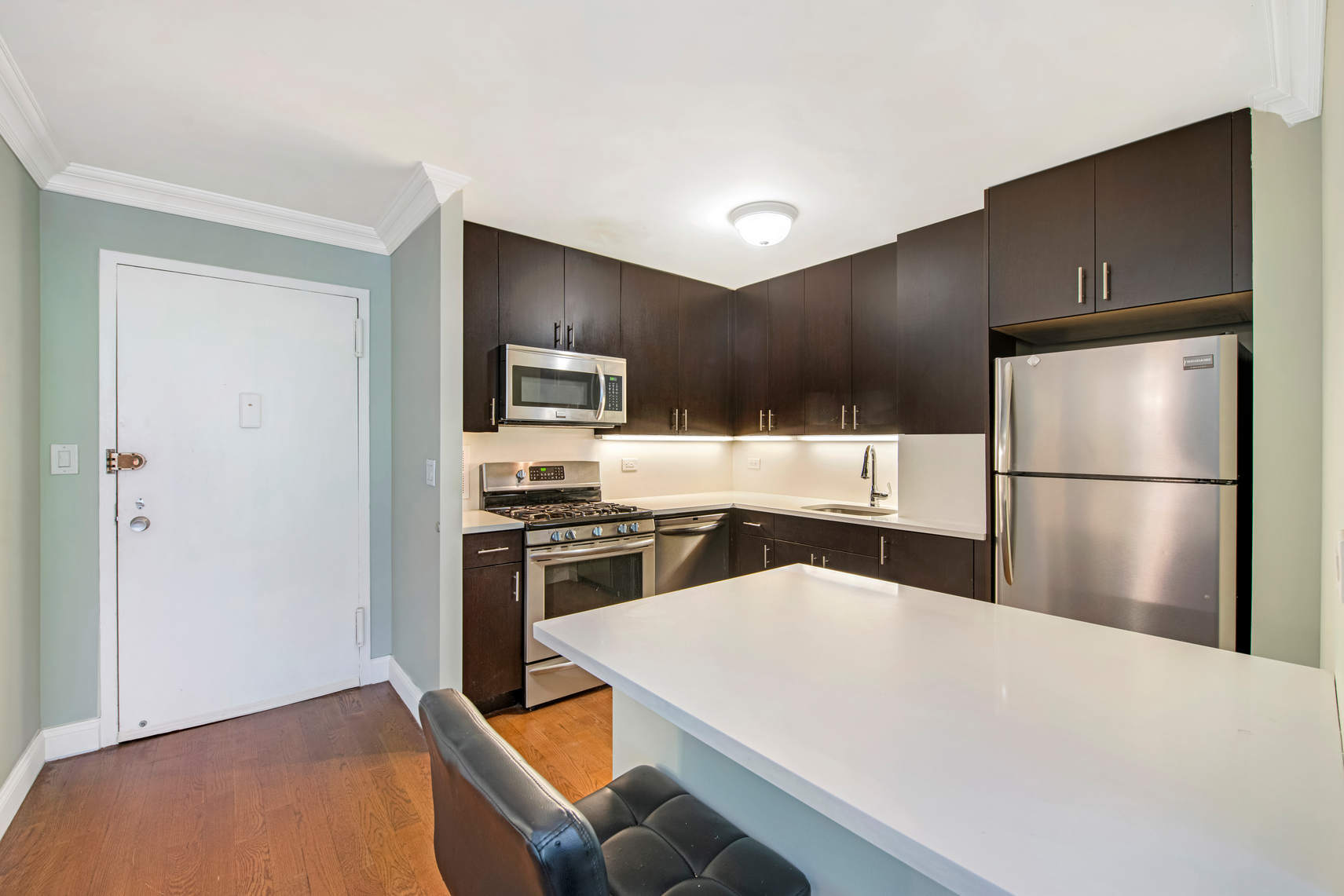 333 East 34th Street, Unit 2E Manhattan, NY 10016 - Photo 3 of 10