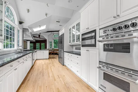 $2,495,000 | 11 Quaker Ridge Drive, Brookville, NY 11545